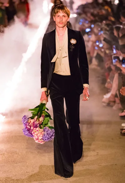 Look 37